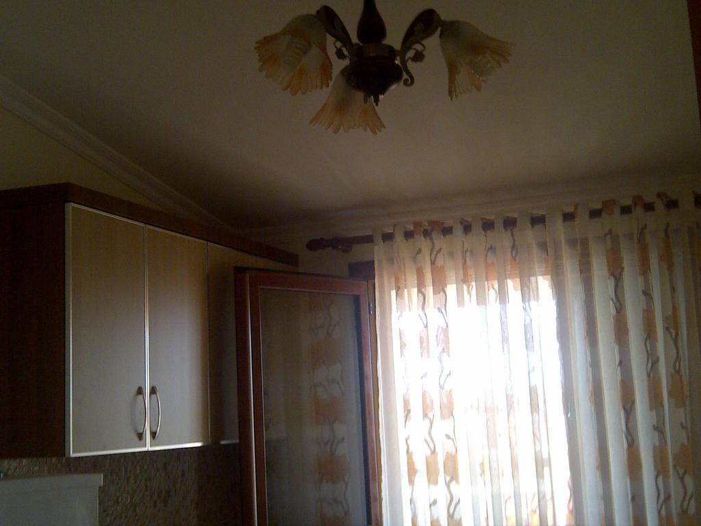 Guesthouse Fatos Biti Divjaka Zimmer foto