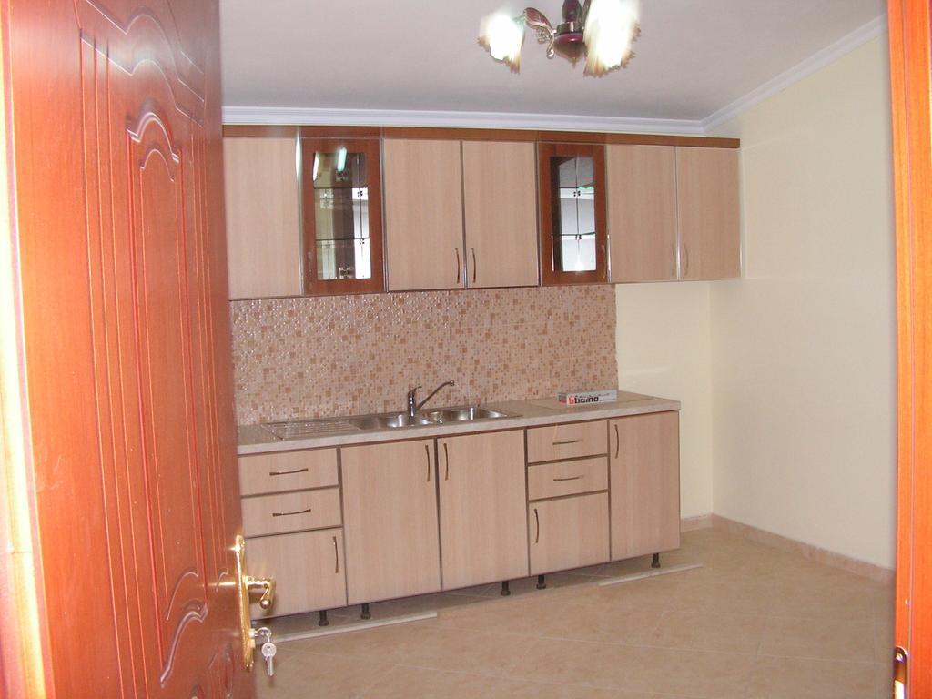 Guesthouse Fatos Biti Divjaka Zimmer foto
